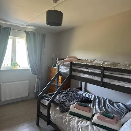 Gl Farm And Stables *