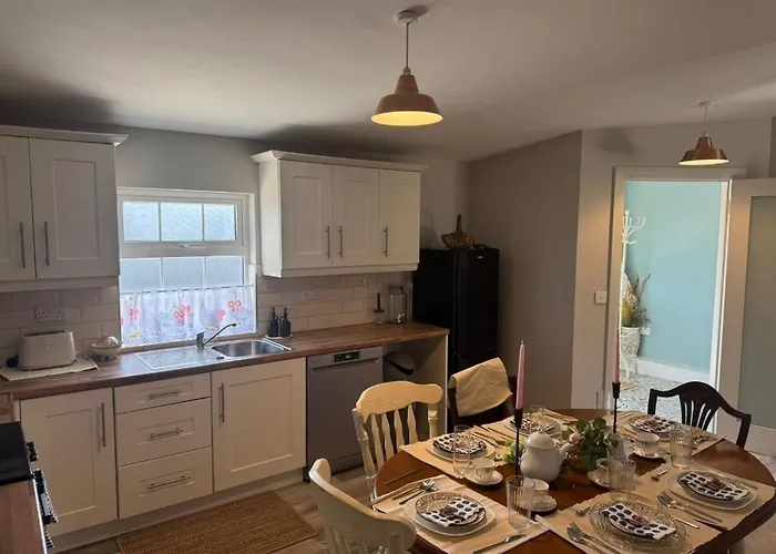 Gl Farm And Stables *